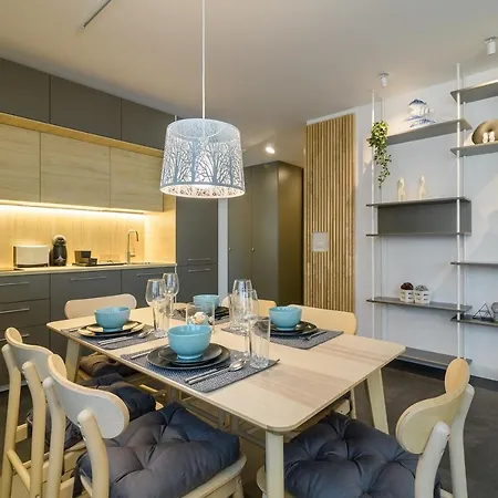 Freddo - Coral Complex With Parking & Pool * Varna