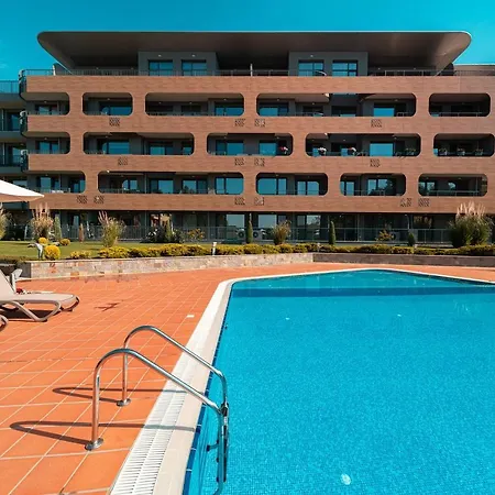 Freddo - Coral Complex With Parking & Pool Варна