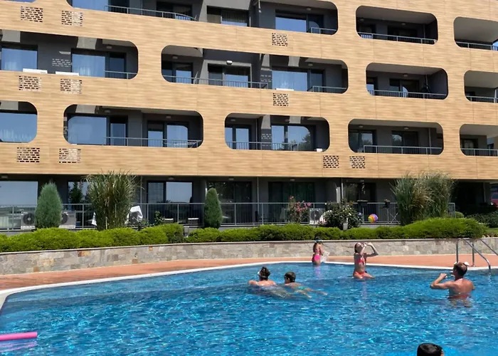Freddo - Coral Complex With Parking & Pool Lejlighed Varna